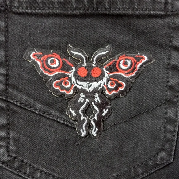 Vans custom Mothman grommetted RAGE shorts! Ooak gear! - Picture 4 of 6